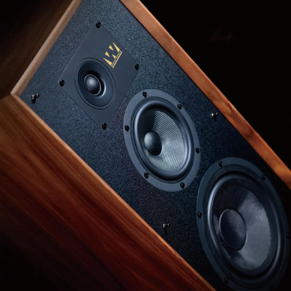 溫暖綿密、光澤柔潤：聽 Wharfedale SUPER LINTON 音箱